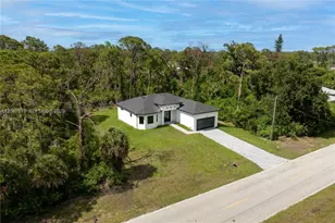 12086 Chamberlain Blvd, Port Charlotte, FL 33953 - Photo 35