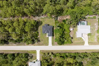 12086 Chamberlain Blvd, Port Charlotte, FL 33953 - Photo 37