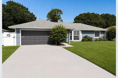 2205 Jo Haywood Dr, Fort Pierce, FL 34946 - Photo 1