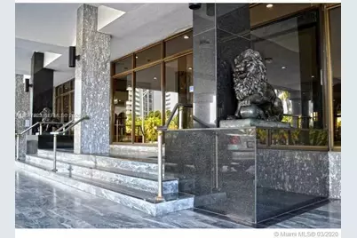 5401 Collins Ave #311, Miami Beach, FL 33140 - Photo 41