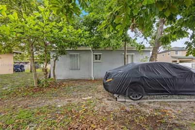 2901 NW 9th Ct, Fort Lauderdale, FL 33311 - Photo 1