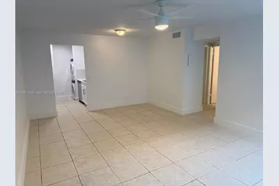 10116 Twin Lakes Dr #11-C, Coral Springs, FL 33071 - Photo 3