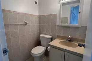 17011 N Bay Rd, Sunny Isles Beach, FL 33160 - Photo 9