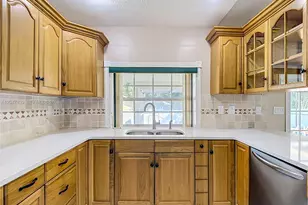 8209 Chaucer Dr, Spring Hill, FL 34607 - Photo 15