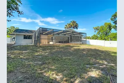 8209 Chaucer Dr, Spring Hill, FL 34607 - Photo 37