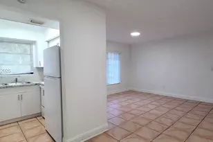 7851 Dunham Blvd, Miami, FL 33138 - Photo 3