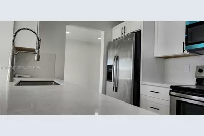 4404 NW 46th Way, Tamarac, FL 33319 - Photo 9