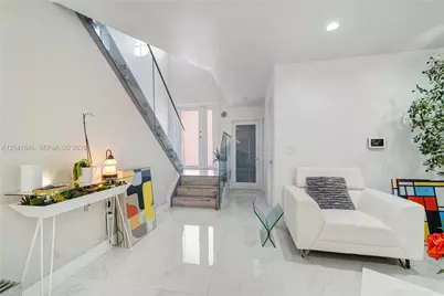 8668 NW 2nd Ter, Miami, FL 33126 - Photo 15