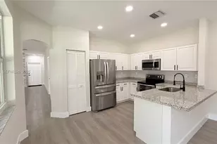 3880 Fern Forest Rd, Cooper City, FL 33026 - Photo 9