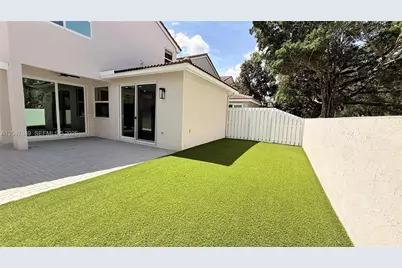 3880 Fern Forest Rd, Cooper City, FL 33026 - Photo 13