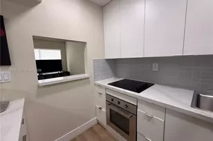 9101 Sunrise Lakes Blvd, Sunrise, FL 33322 - Photo 19