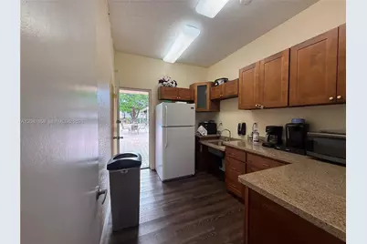 9101 Sunrise Lakes Blvd #215, Sunrise, FL 33322 - Photo 47