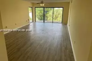 461 Ives Dairy Rd, Miami, FL 33179 - Photo 9