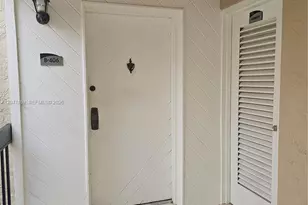 461 Ives Dairy Rd, Miami, FL 33179 - Photo 5