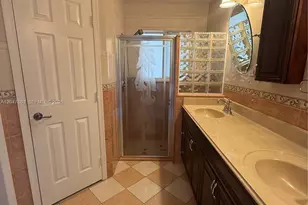 1713 NW 208th Terrace, Pembroke Pines, FL 33029 - Photo 11