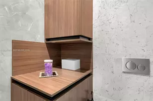 1000 Brickell Plaza, Miami, FL 33131 - Photo 17