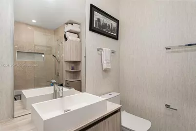 1000 Brickell Plz #PH5203, Miami, FL 33131 - Photo 21