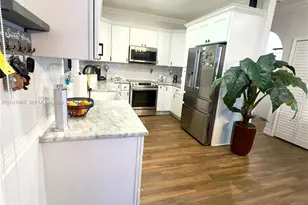 17833 SW 155th Ct, Miami, FL 33187 - Photo 11