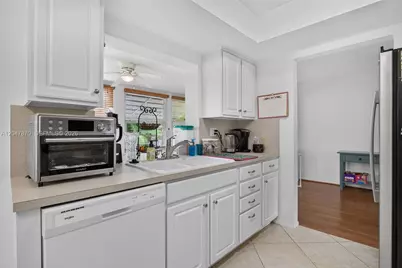 [Address not provided], Pompano Beach, FL 33064 - Photo 11