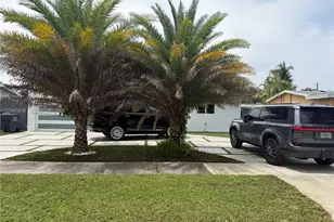 7525 Roosevelt St, Hollywood, FL 33024 - Photo 1