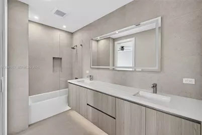 2015 NE 4th Ave, Wilton Manors, FL 33305 - Photo 21