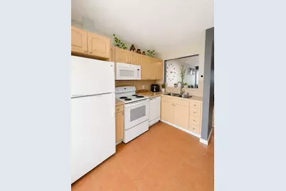 7830 NW 6th St #103, Pembroke Pines, FL 33024 - Photo 5