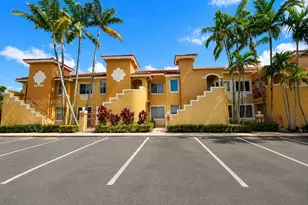 7830 NW 6th St, Pembroke Pines, FL 33024 - Photo 1