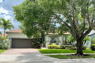 628 SW 168th Terrace, Pembroke Pines, FL 33027 - Photo 1