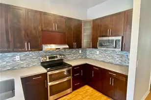 628 SW 168th Terrace, Pembroke Pines, FL 33027 - Photo 11