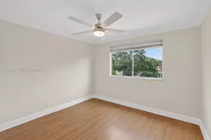 1115 Camellia Cir, Weston, FL 33326 - Photo 27