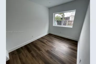 757 85th St, Miami Beach, FL 33141 - Photo 17