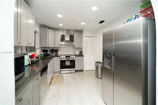 10815 NW 26th St, Sunrise, FL 33322 - Photo 5