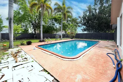 10815 NW 26th St, Sunrise, FL 33322 - Photo 35