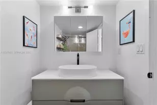 555 NE 15th St, Miami, FL 33132 - Photo 15