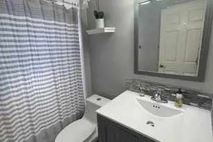 10644 Edinburgh St, Cooper City, FL 33026 - Photo 15
