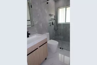 4401 SW 102nd Pl, Miami, FL 33165 - Photo 5