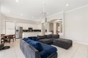18500 SW 7th St, Pembroke Pines, FL 33029 - Photo 29