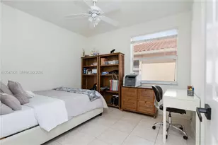 18500 SW 7th St, Pembroke Pines, FL 33029 - Photo 43