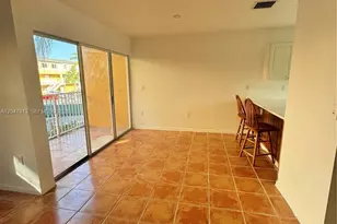 6245 Kendale Lakes Circle, Miami, FL 33183 - Photo 11
