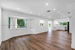 13770 SW 192nd St, Miami, FL 33177 - Photo 9