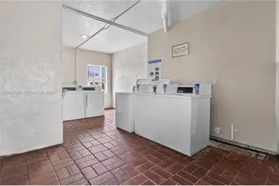 6070 W 18th Ave #209, Hialeah, FL 33012 - Photo 23