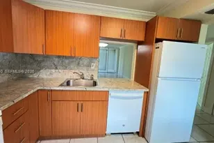 1501 NE 191st St, Miami, FL 33179 - Photo 11