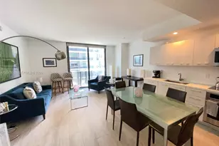 55 SW 9th St, Miami, FL 33130 - Photo 5