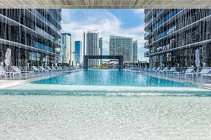 55 SW 9th St, Miami, FL 33130 - Photo 21