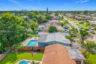 11541 NW 31st Pl, Sunrise, FL 33323 - Photo 51
