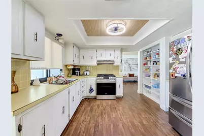 11541 NW 31st Pl, Sunrise, FL 33323 - Photo 27