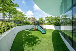 700 NE 24th St, Miami, FL 33137 - Photo 33