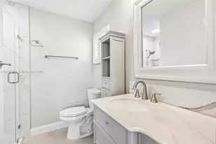 8855 NW 10th Pl, Plantation, FL 33322 - Photo 25