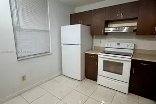 100 NW 76th Ave, Plantation, FL 33324 - Photo 5