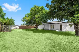 4011 NW 171st St, Miami Gardens, FL 33055 - Photo 9